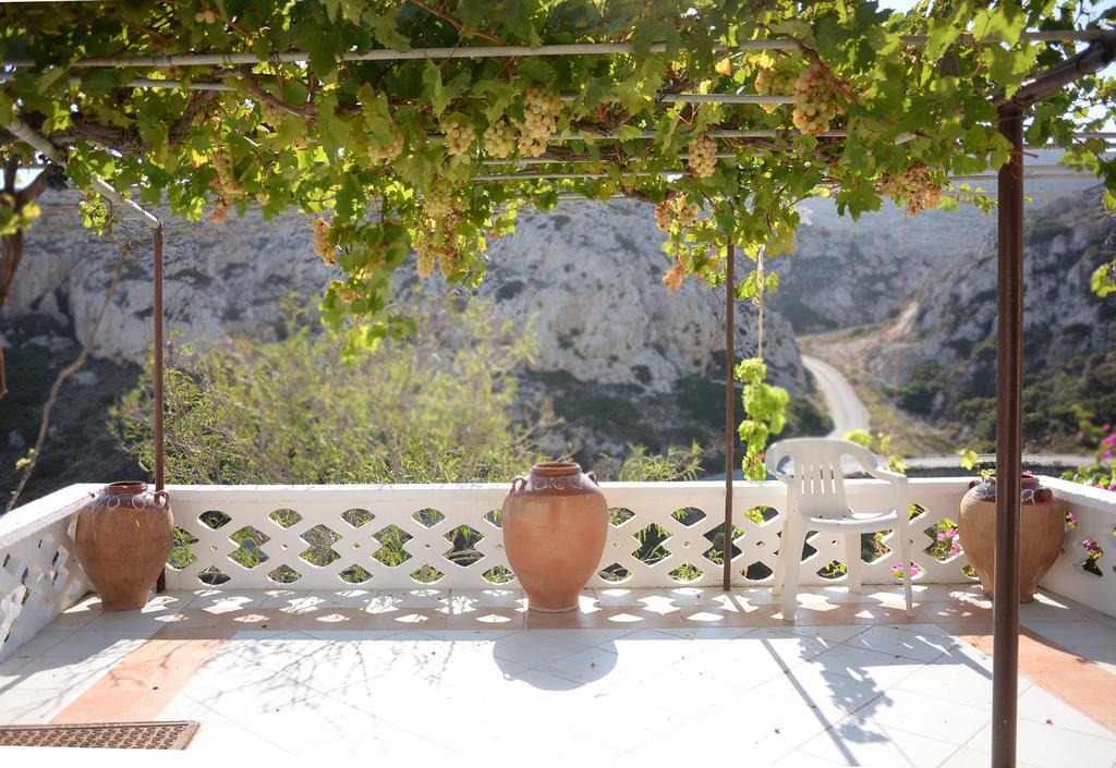 Menetaí La Villa Di Zazopetra מראה חיצוני תמונה